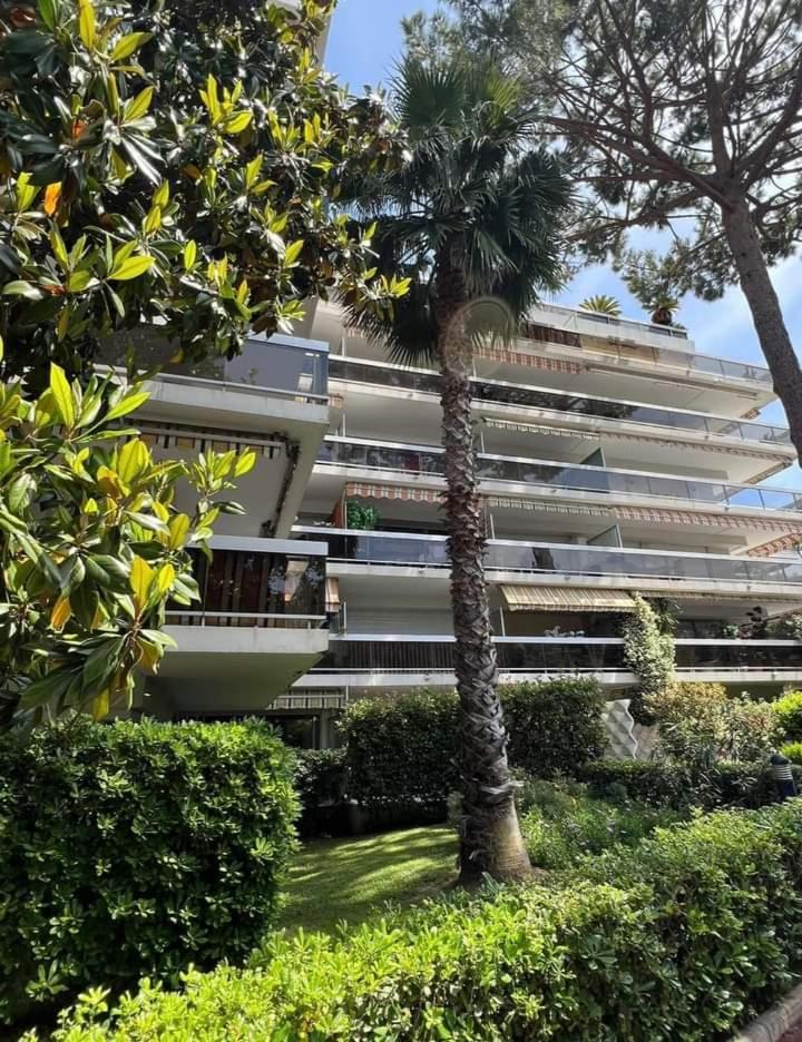 אנטיב Juan Les Pins Tanit Studio Climatise Vue Sur Mer Piscine מראה חיצוני תמונה