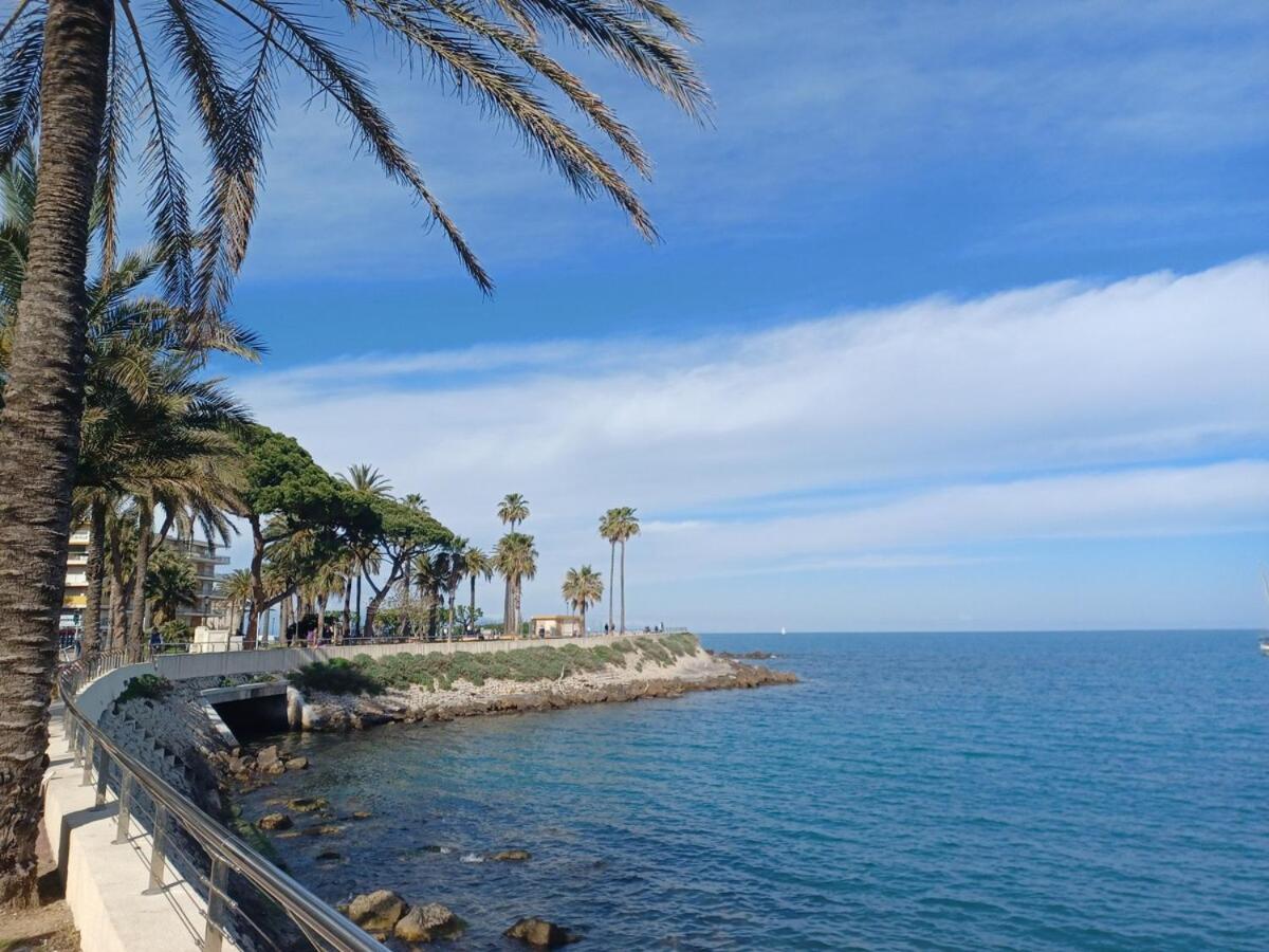 אנטיב Juan Les Pins Tanit Studio Climatise Vue Sur Mer Piscine מראה חיצוני תמונה